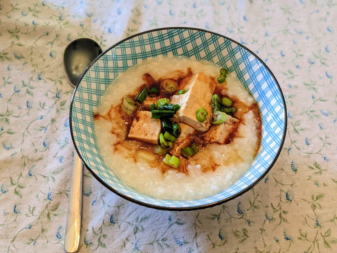 Juk with tofu for lunch.