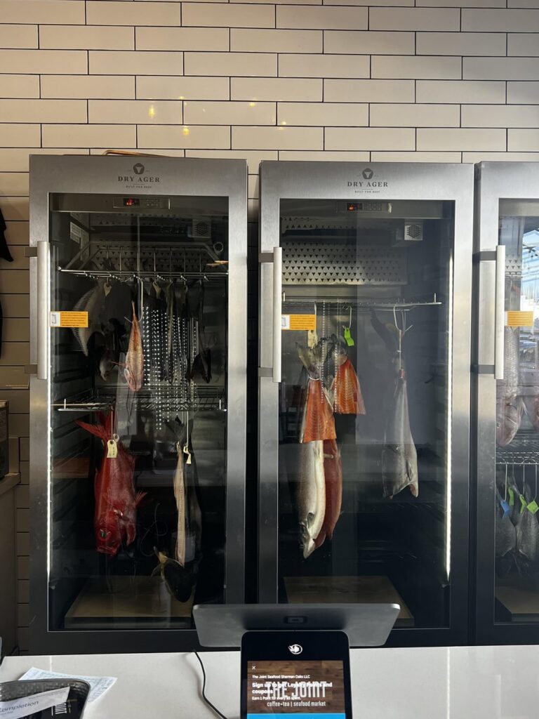 the joint fish market in sherman oaks :)