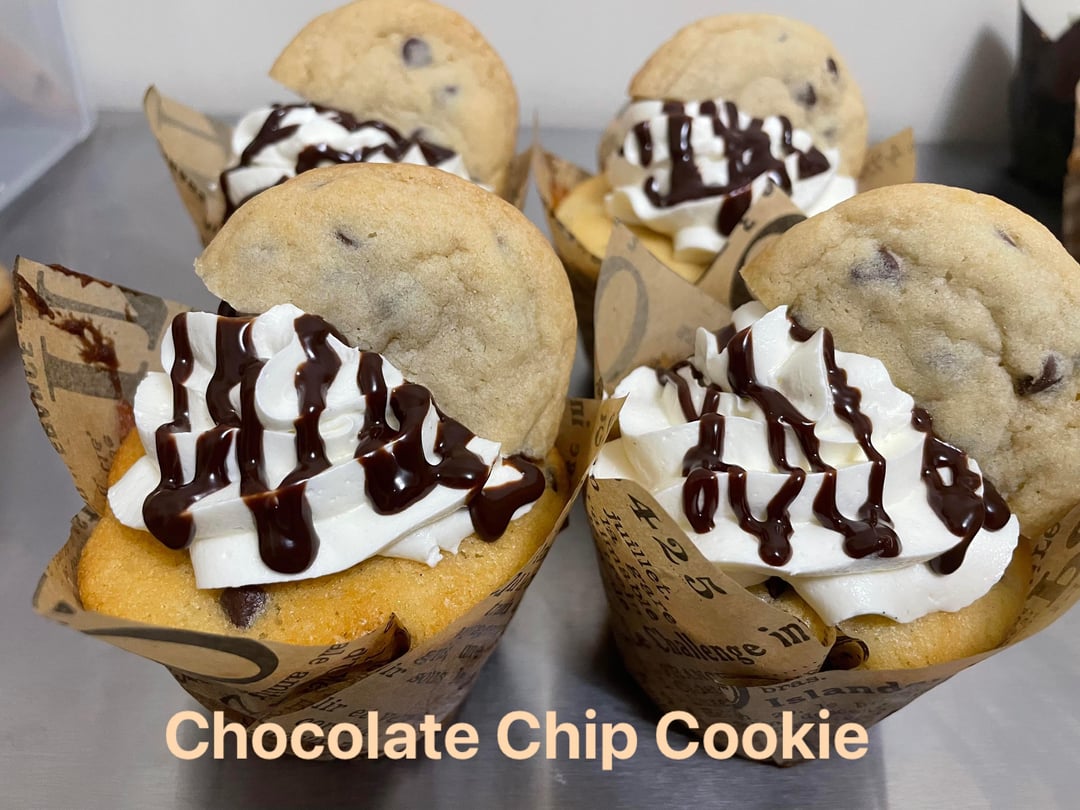 I started selling cupcakes in my area. What would be your first pick