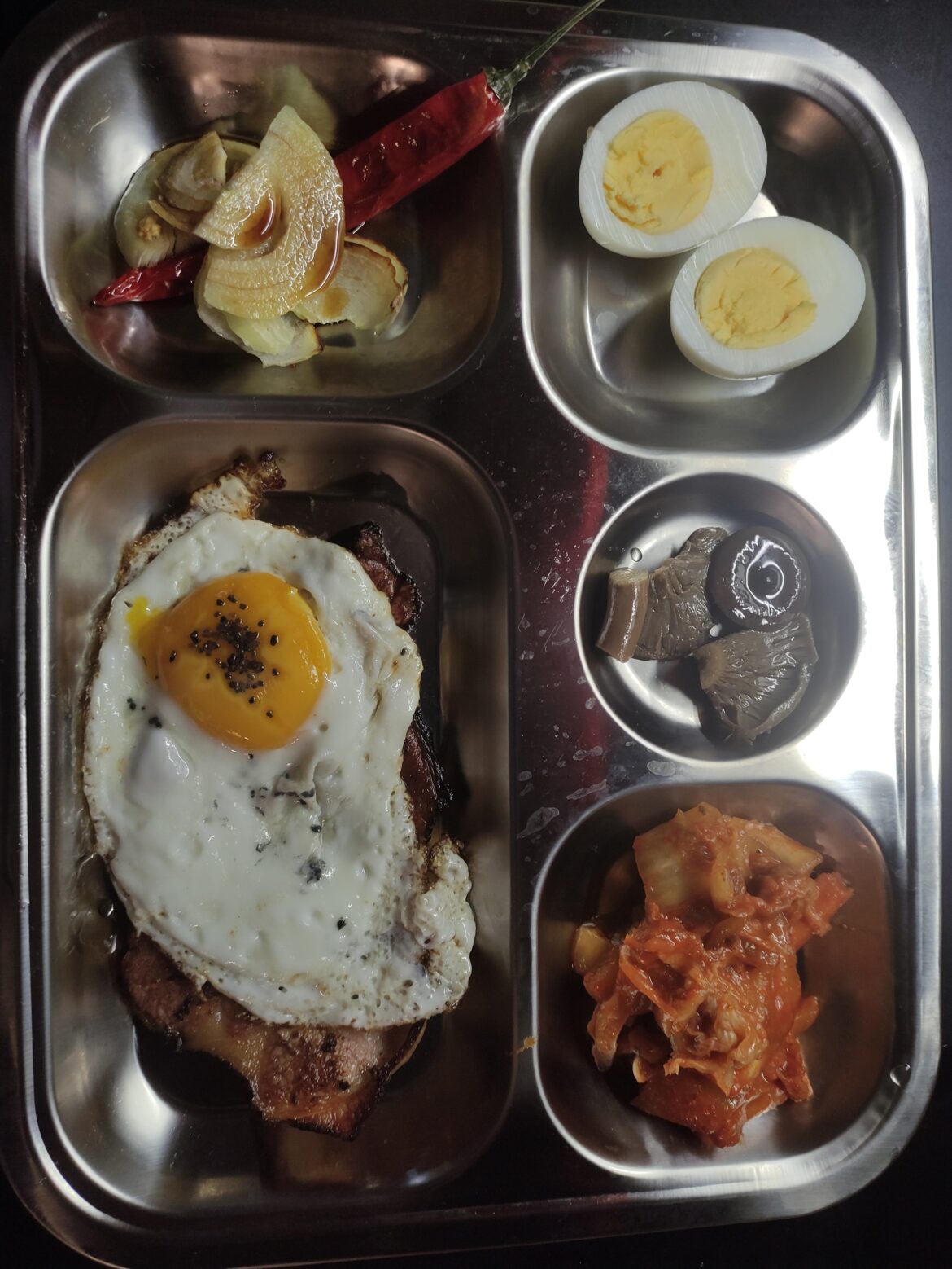 I ran out of ideas so the egg helped out.