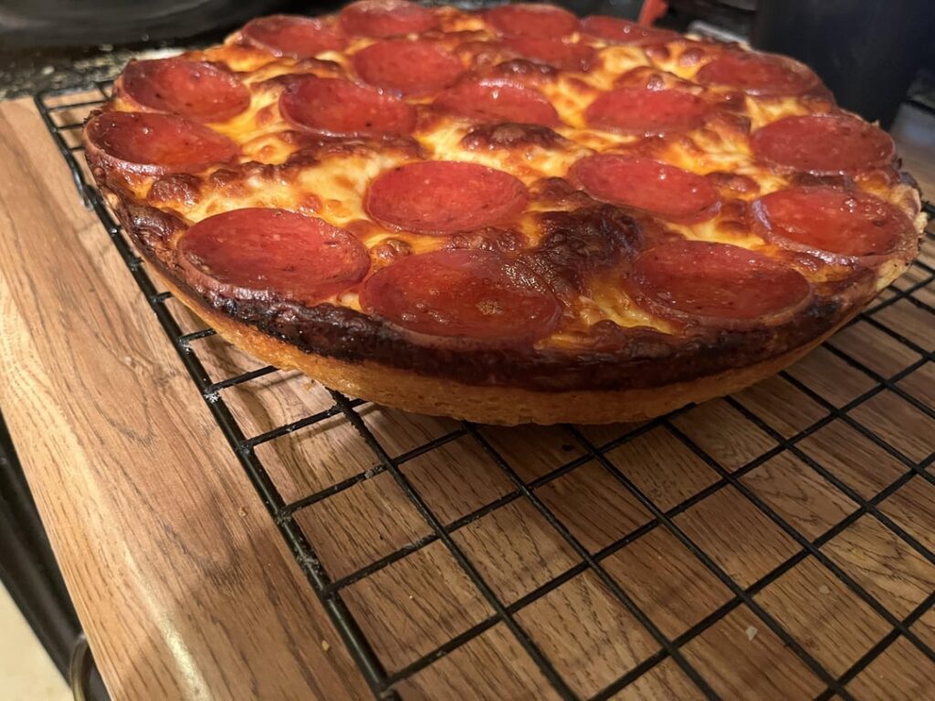 Cast iron pizza