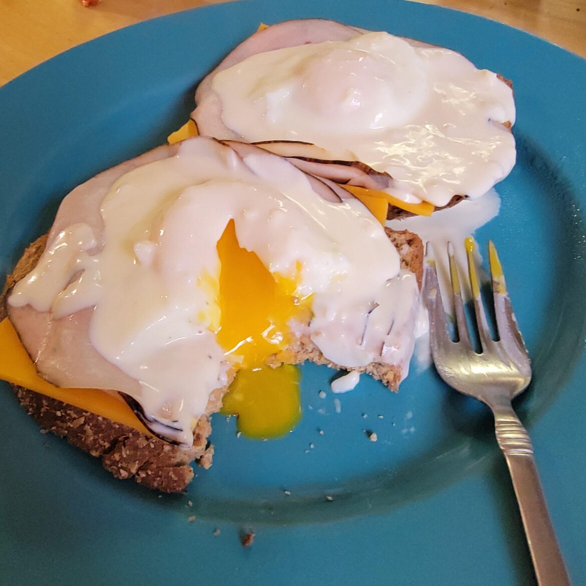modified eggs Benny- first time poaching eggs. tips and tricks welcome
