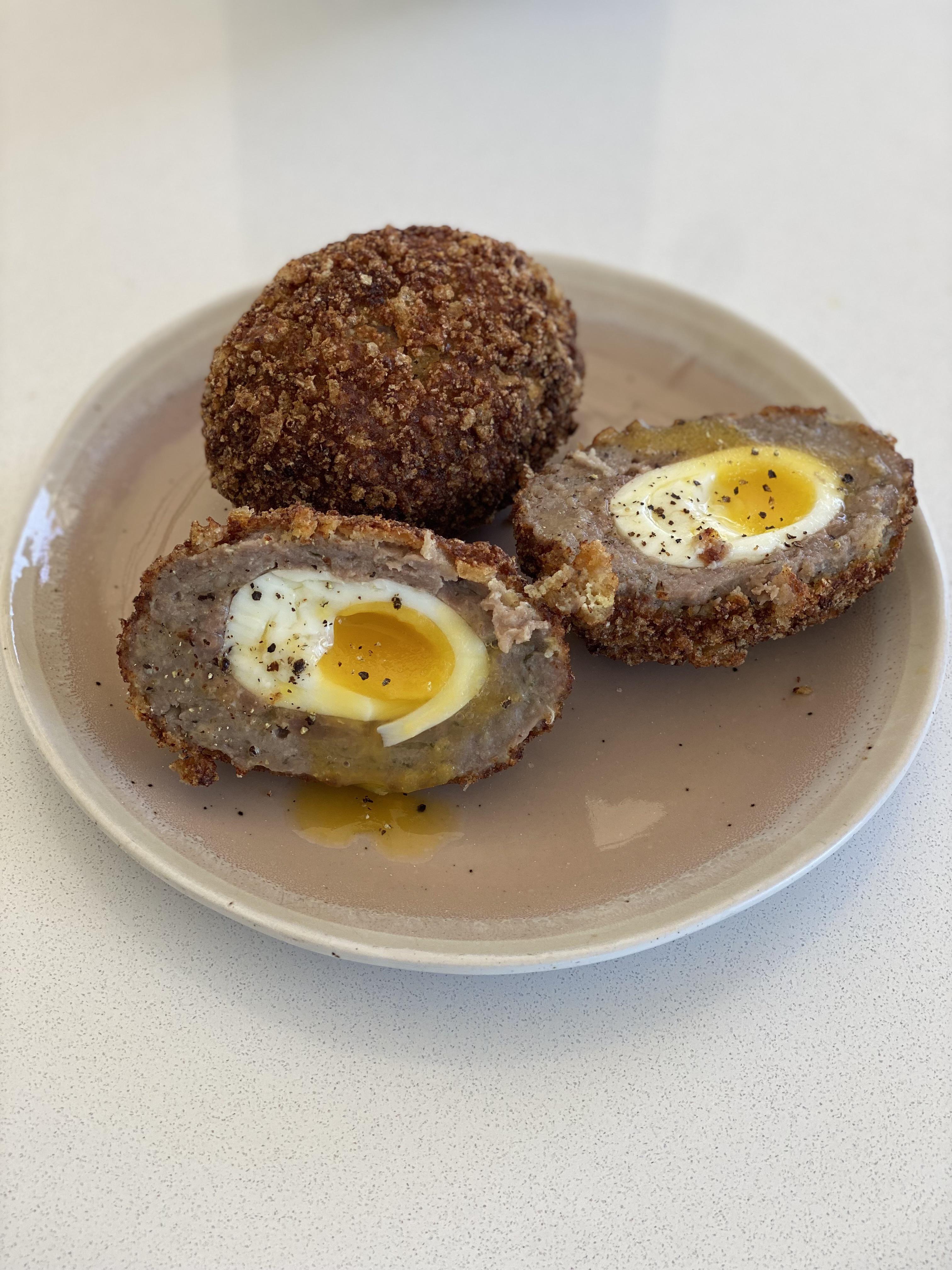 [Homemade] Scotch Eggs with crushed pork crackling crust Dining and