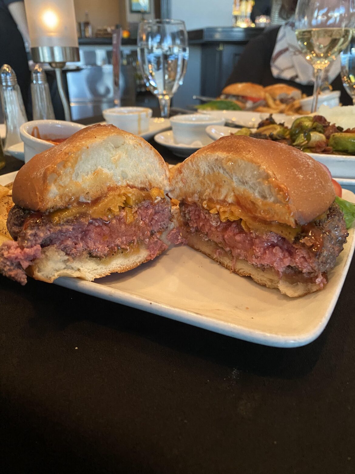 Ruth Chris burger