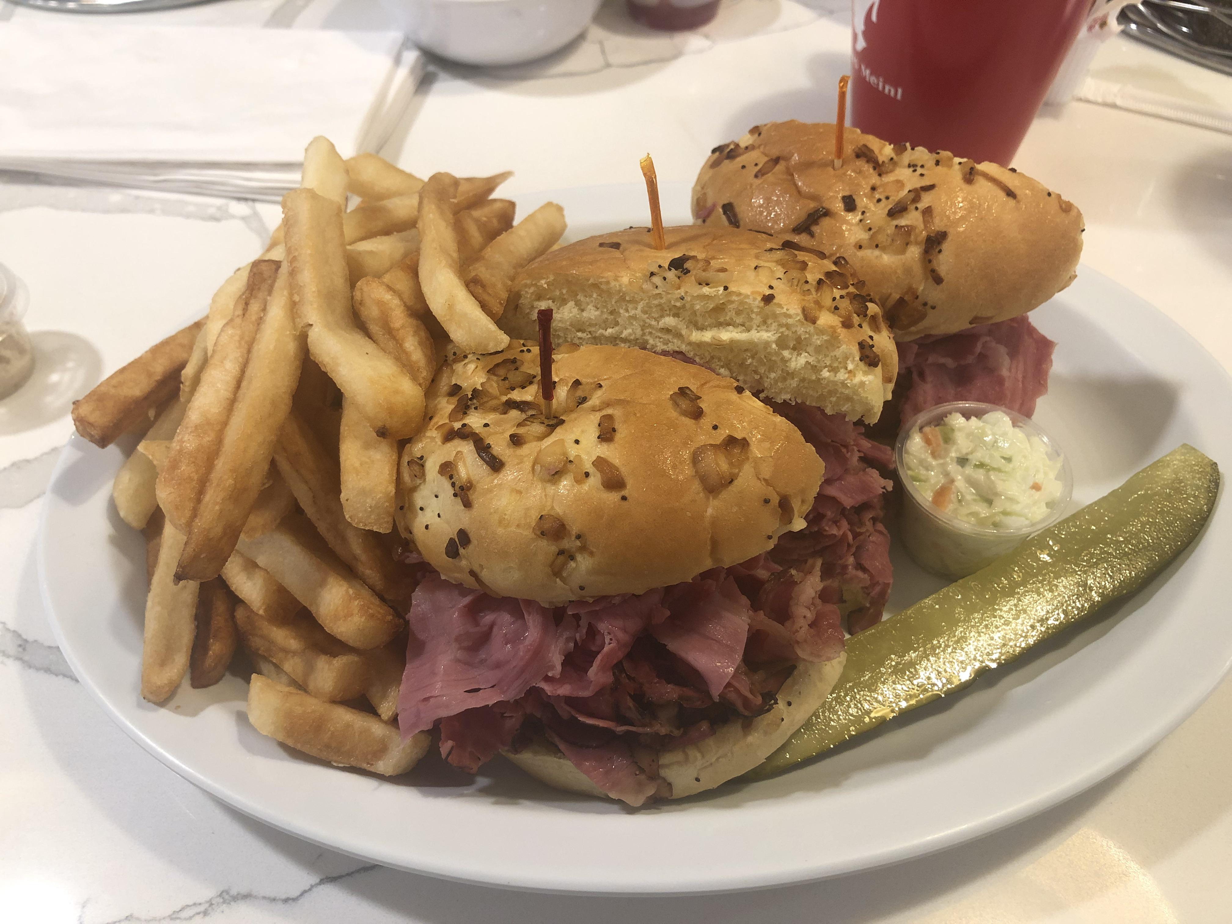 The Onion Roll Oak Park Dining and Cooking