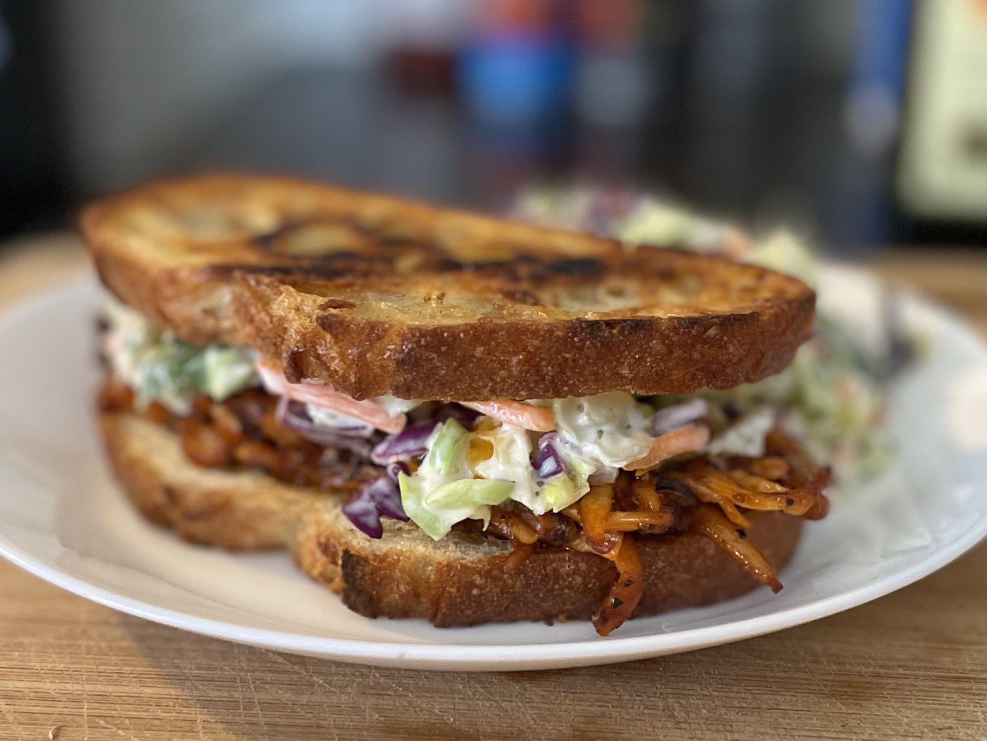 King oyster mushroom pulled ‘pork’ sandwich Dining and Cooking
