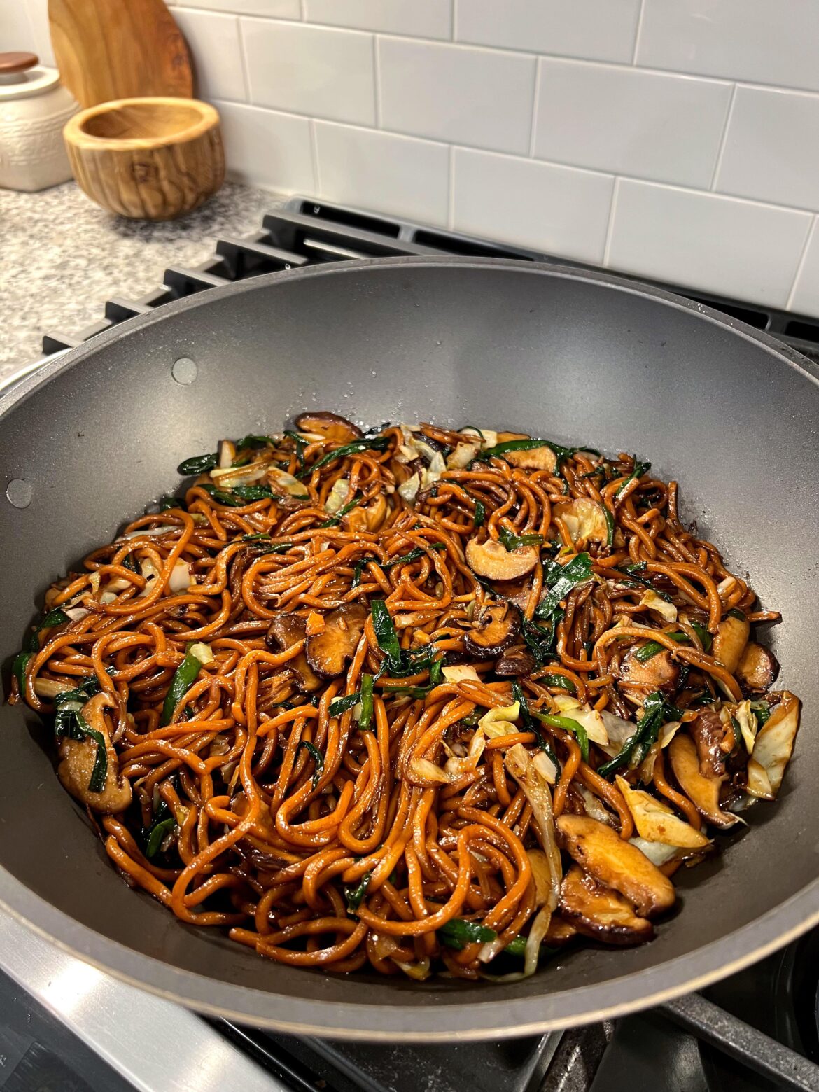 stir fried lo mein
