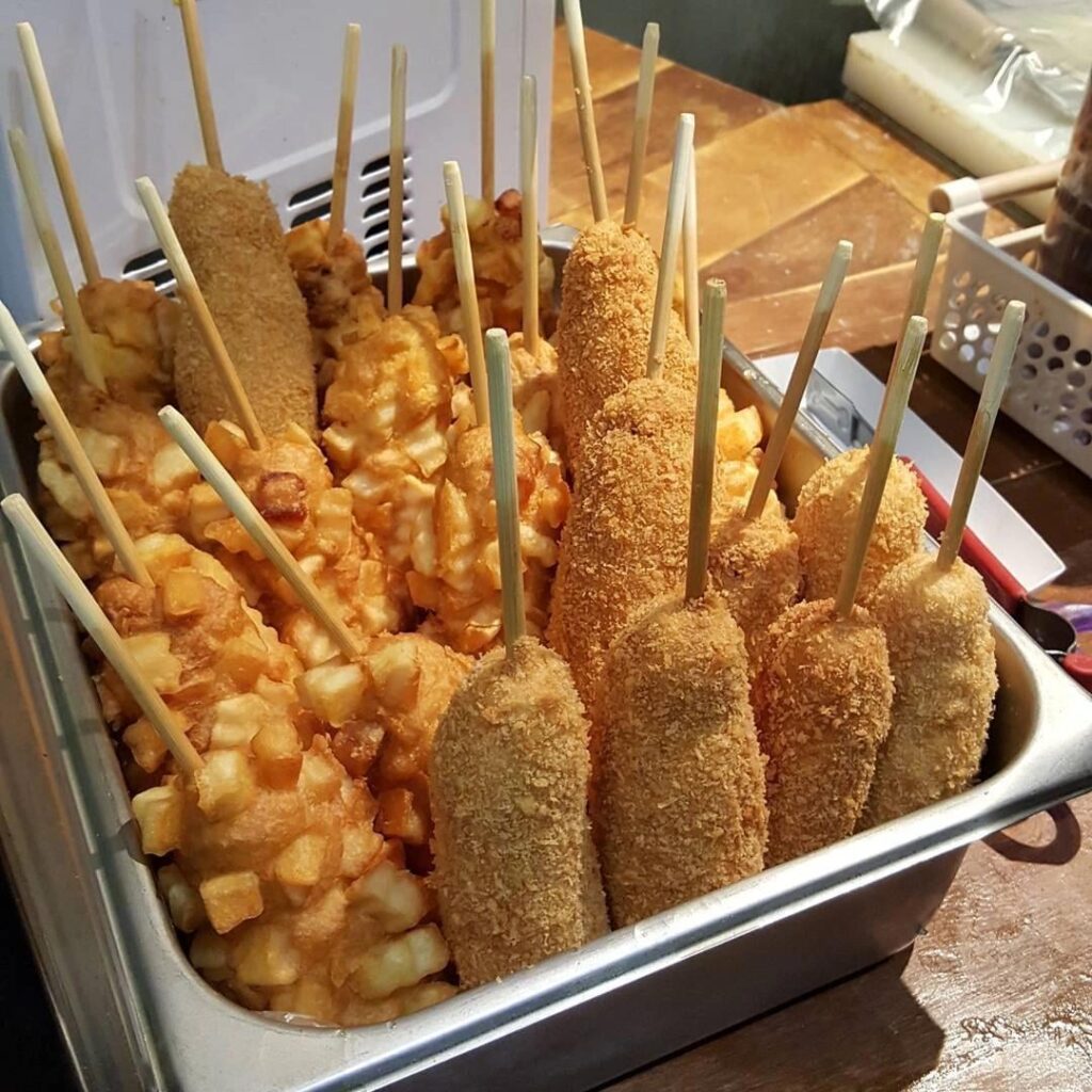 corn dog it's my love😍🤤