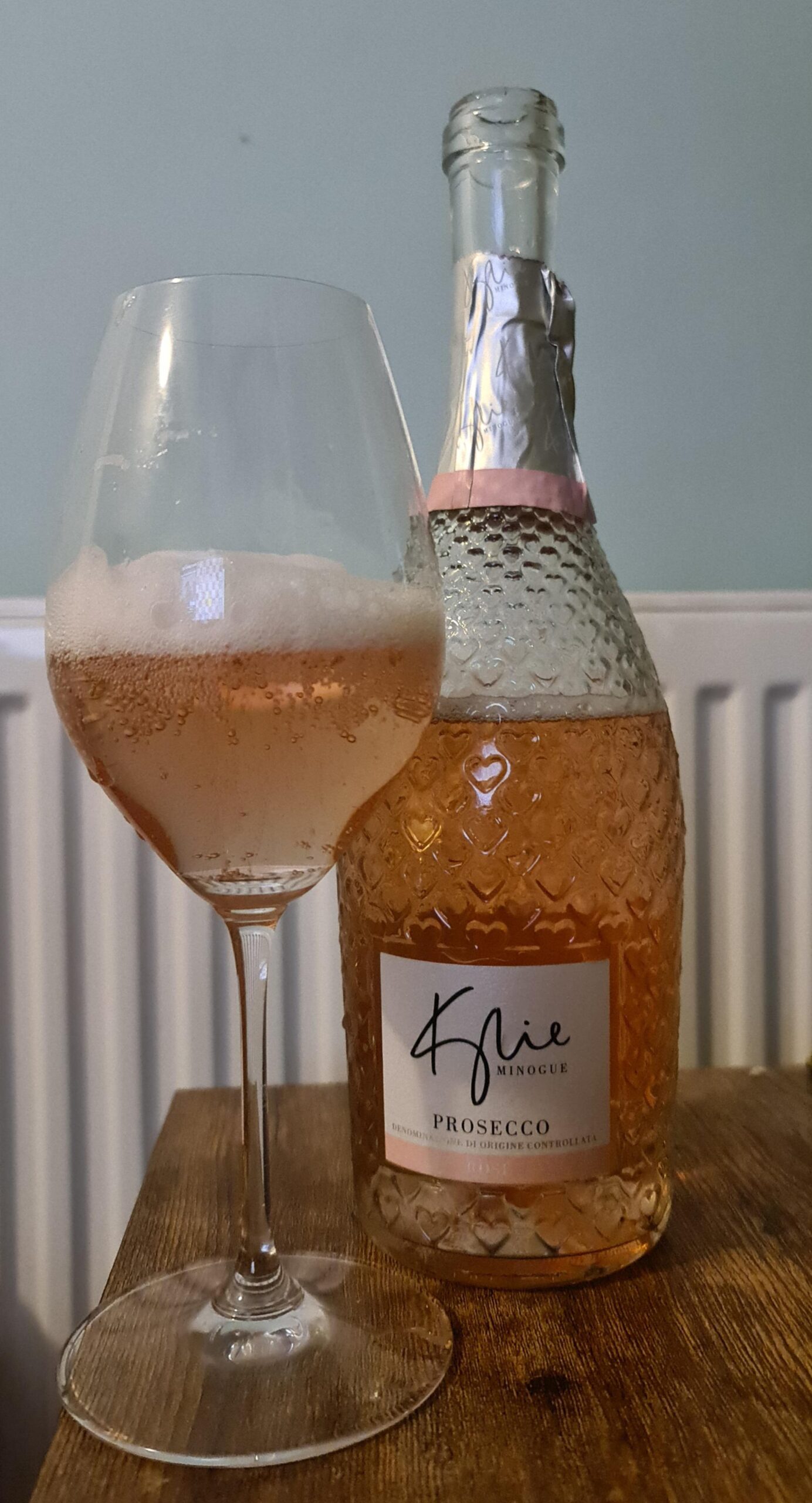 Kylie Minogue Prosecco Rose Dining and Cooking