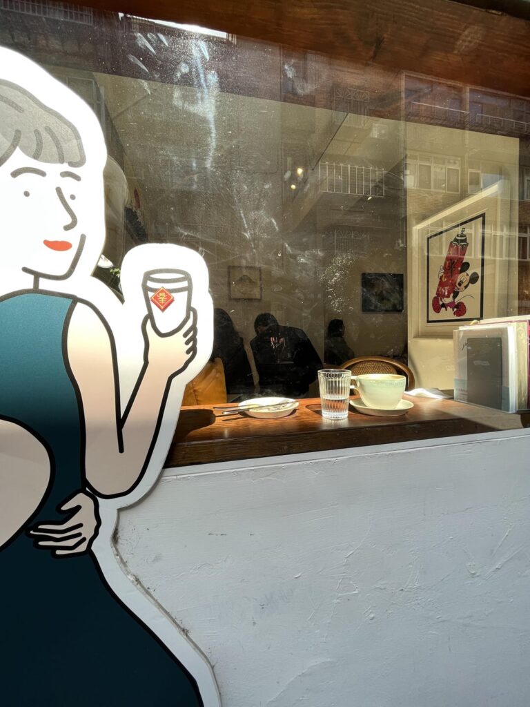 Besides coffee! Do you like the layout and decoration of the store?