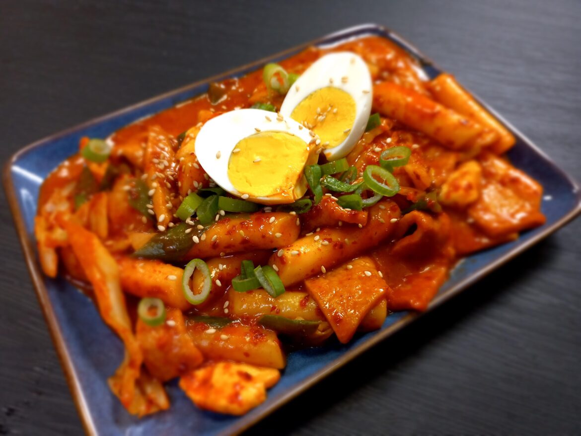 Home made spicy tteokbokki :)