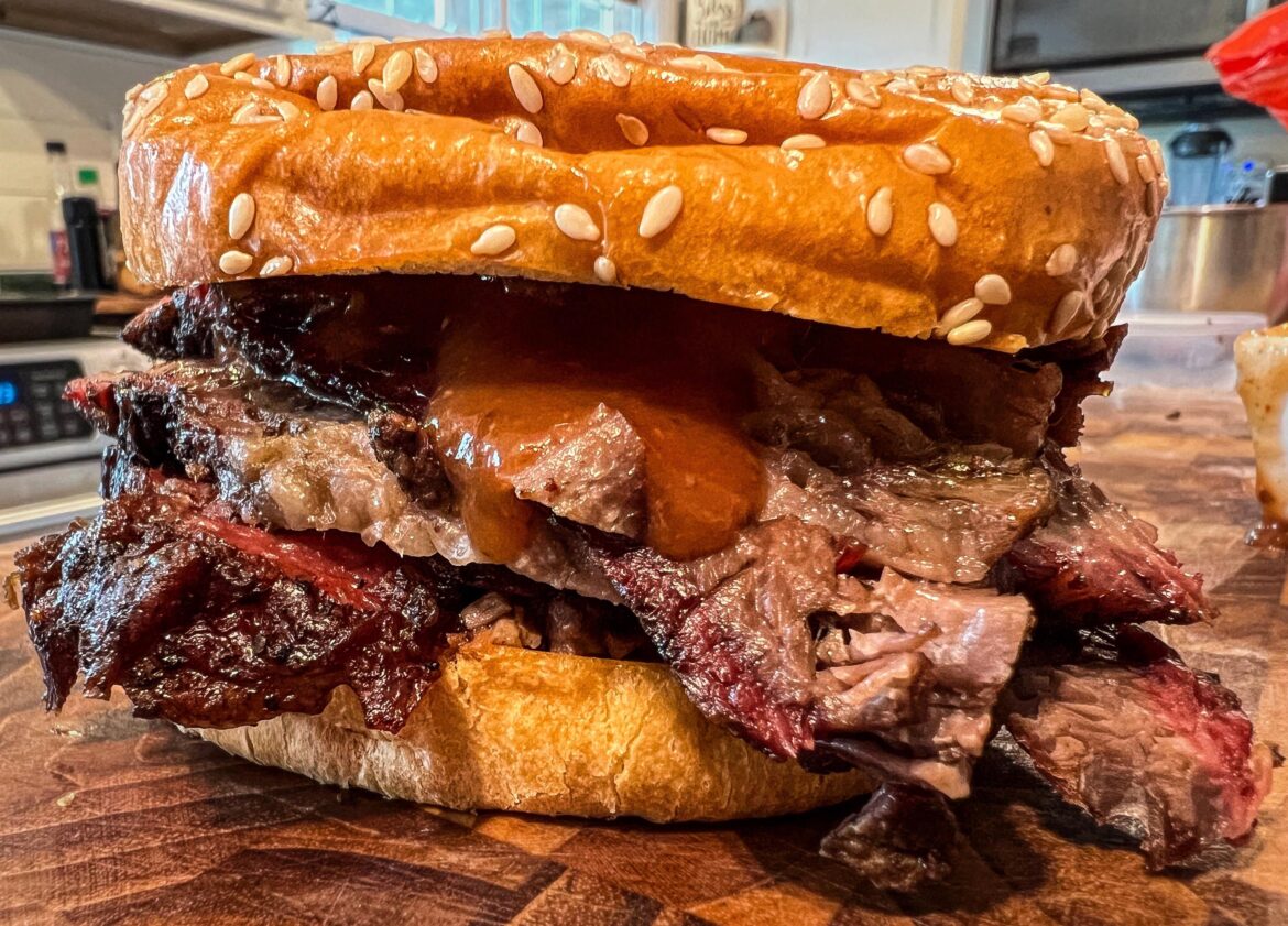 Sliced brisket sandwich [homemade]