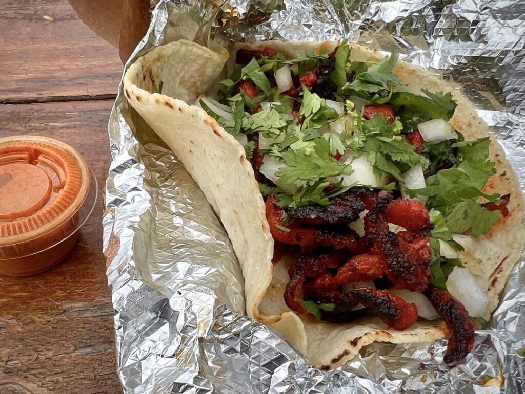 La Parrillita - Great Al Pastor tacos in Manor