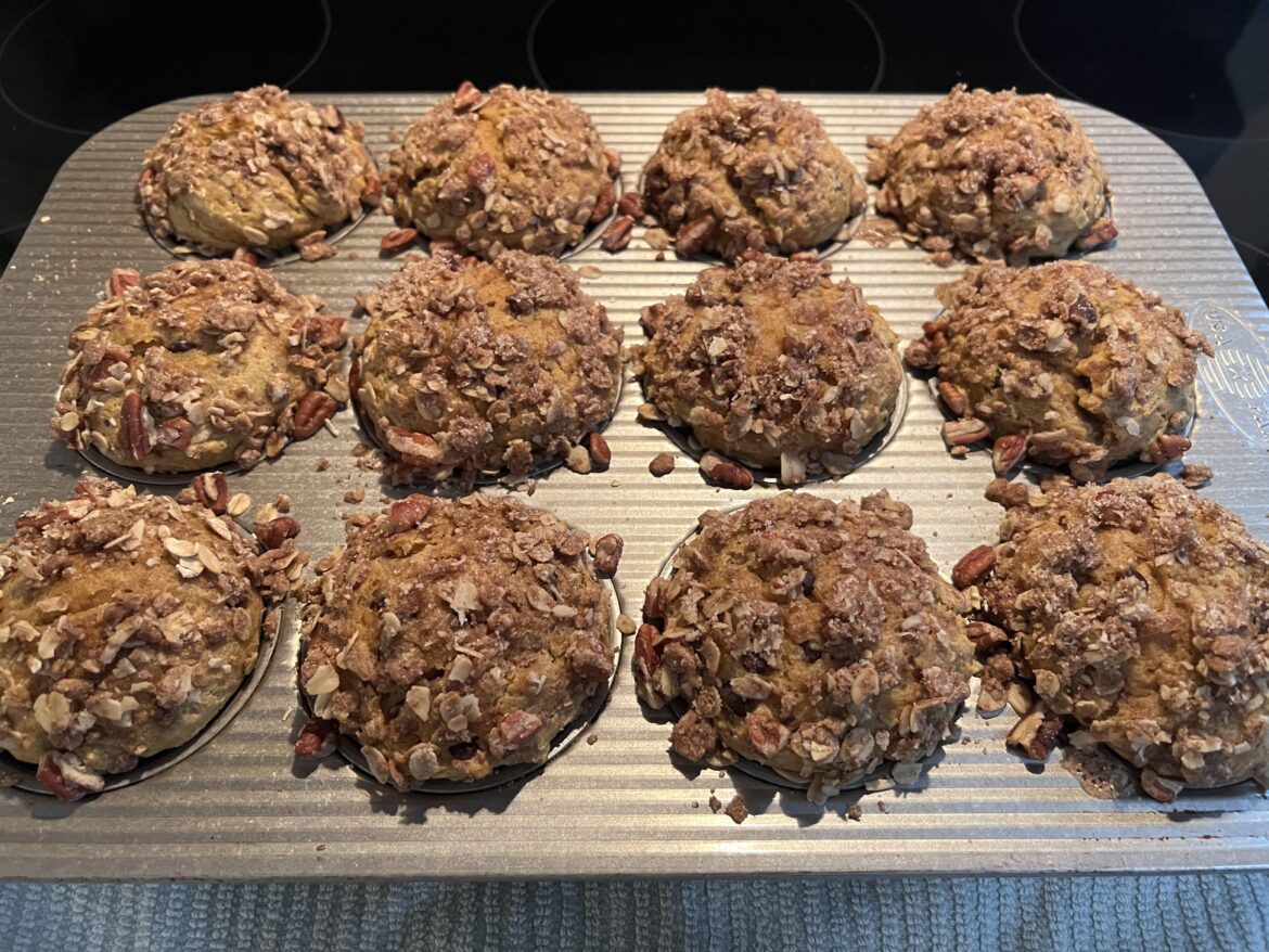 Stella’s 5 minute muffins, pumpkin chocolate chip with snickerstreusel tops.