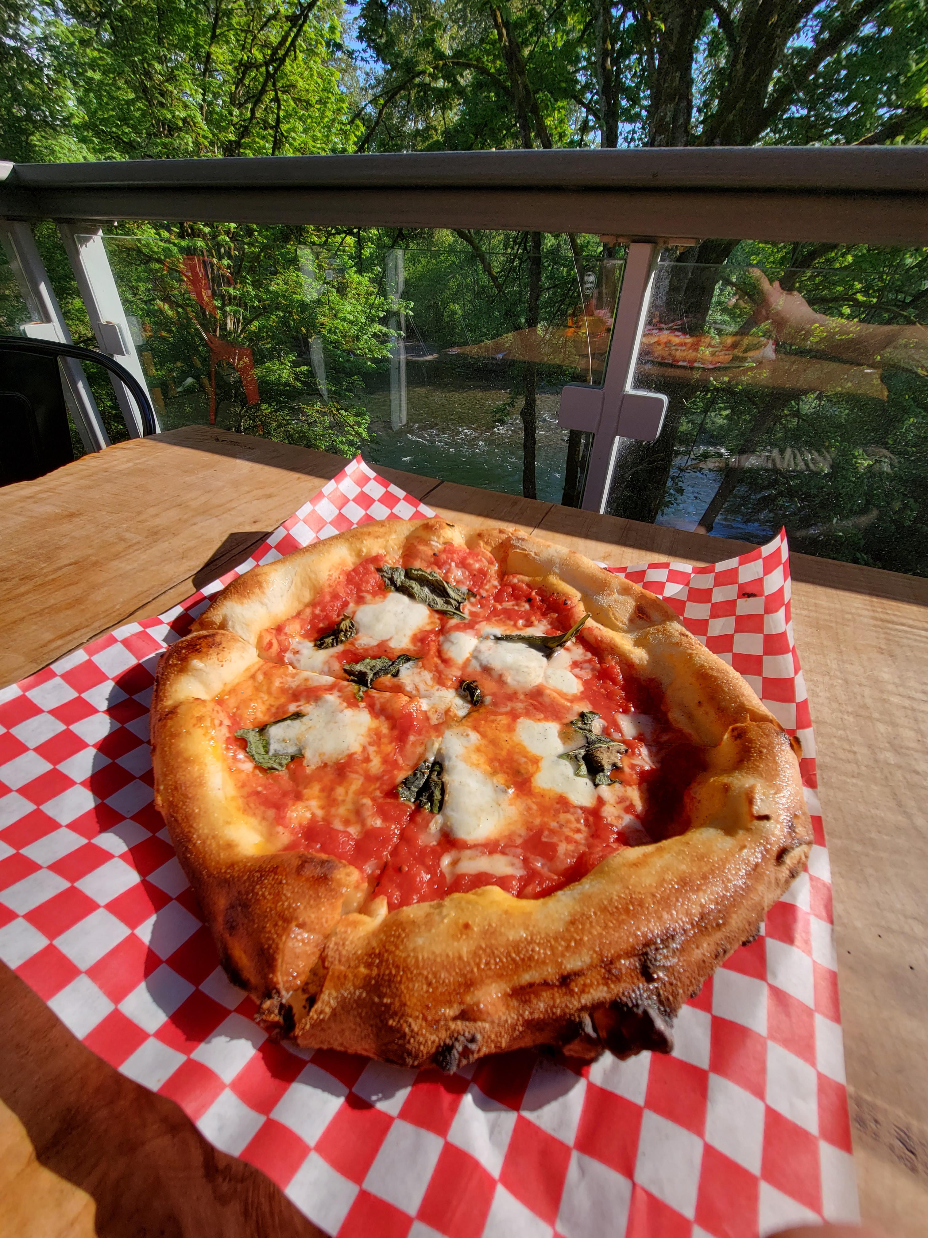 River Pizza Verona - b2yf2mn