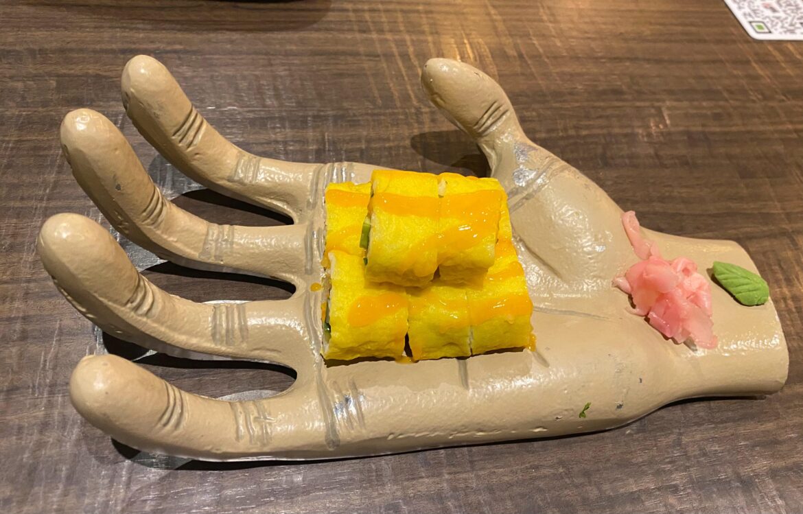 Maki rolls served on a hand?