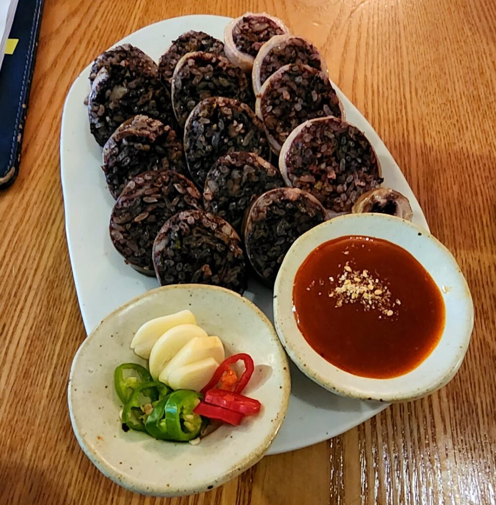 Makchang soondae, pork suyuk, and a ton of takju