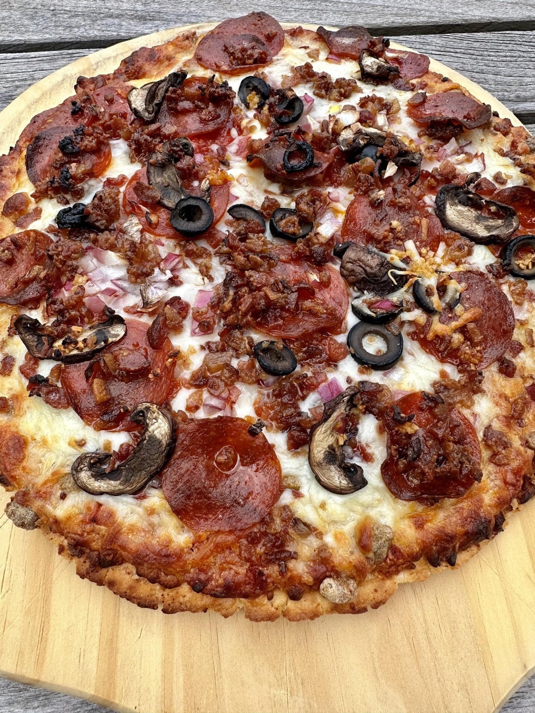 Pepperoni bacon sausage olives mushrooms garlic onion Dining and Cooking