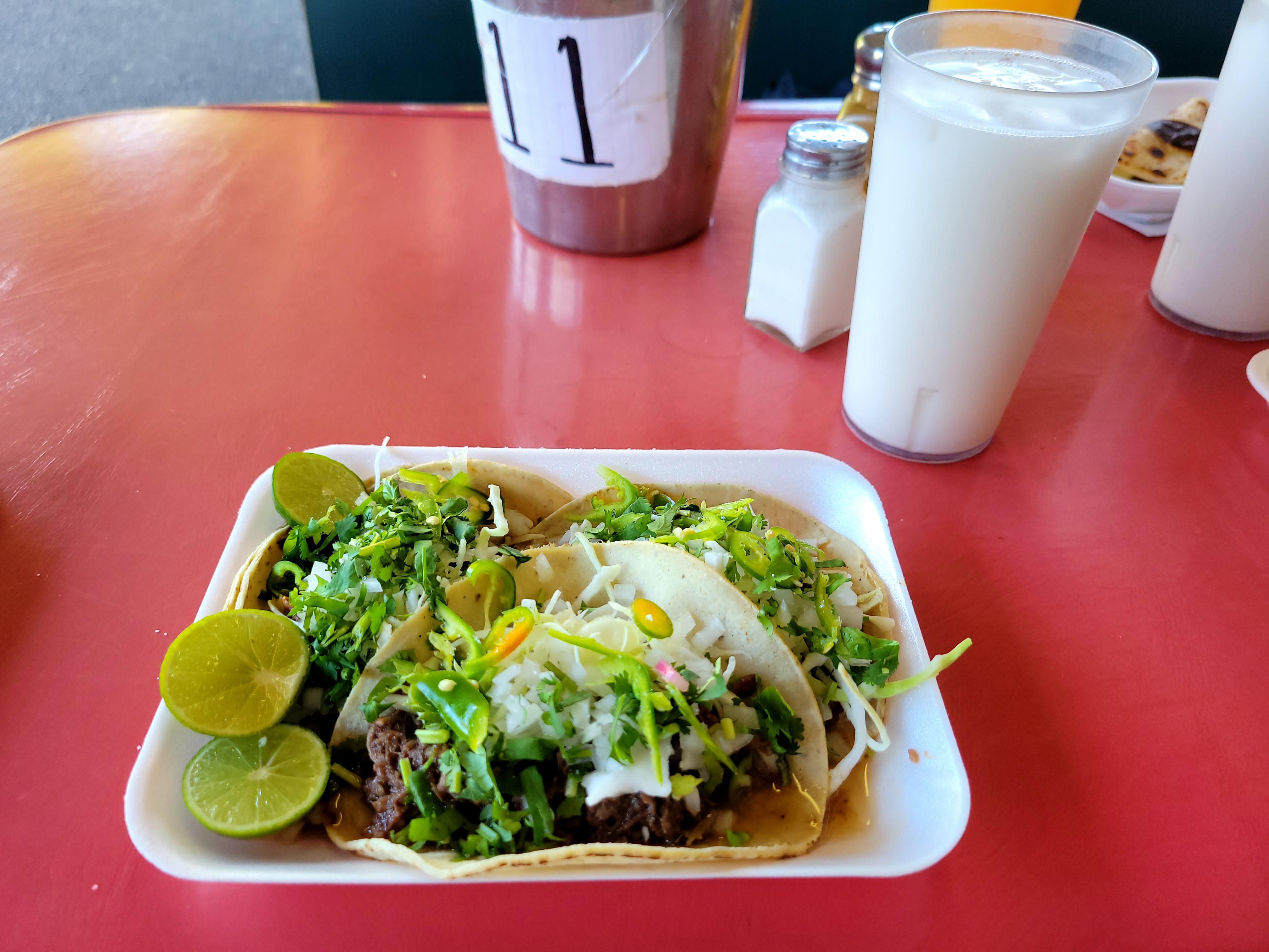 Tacos de cabeza de El Chino en Hermosillo, Sonora Dining and Cooking