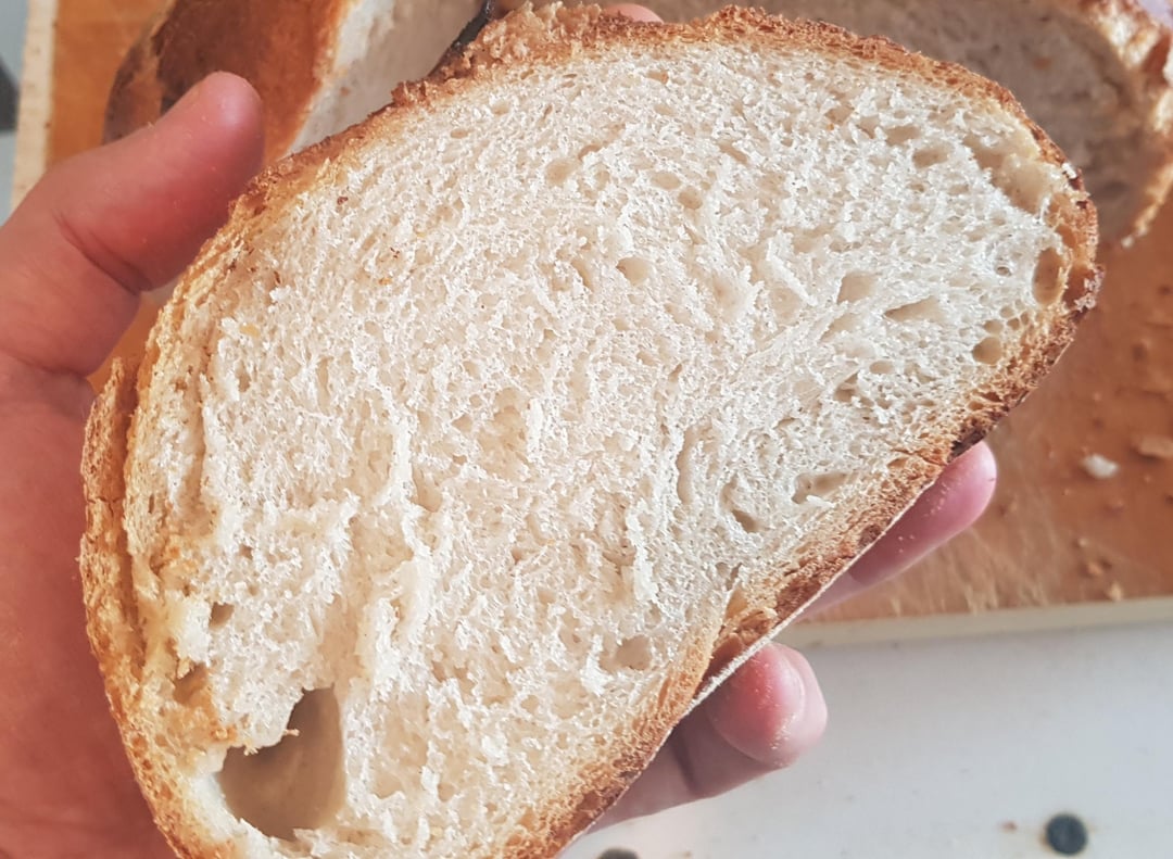 I finally decided to try using my cast iron pot as a Dutch Oven