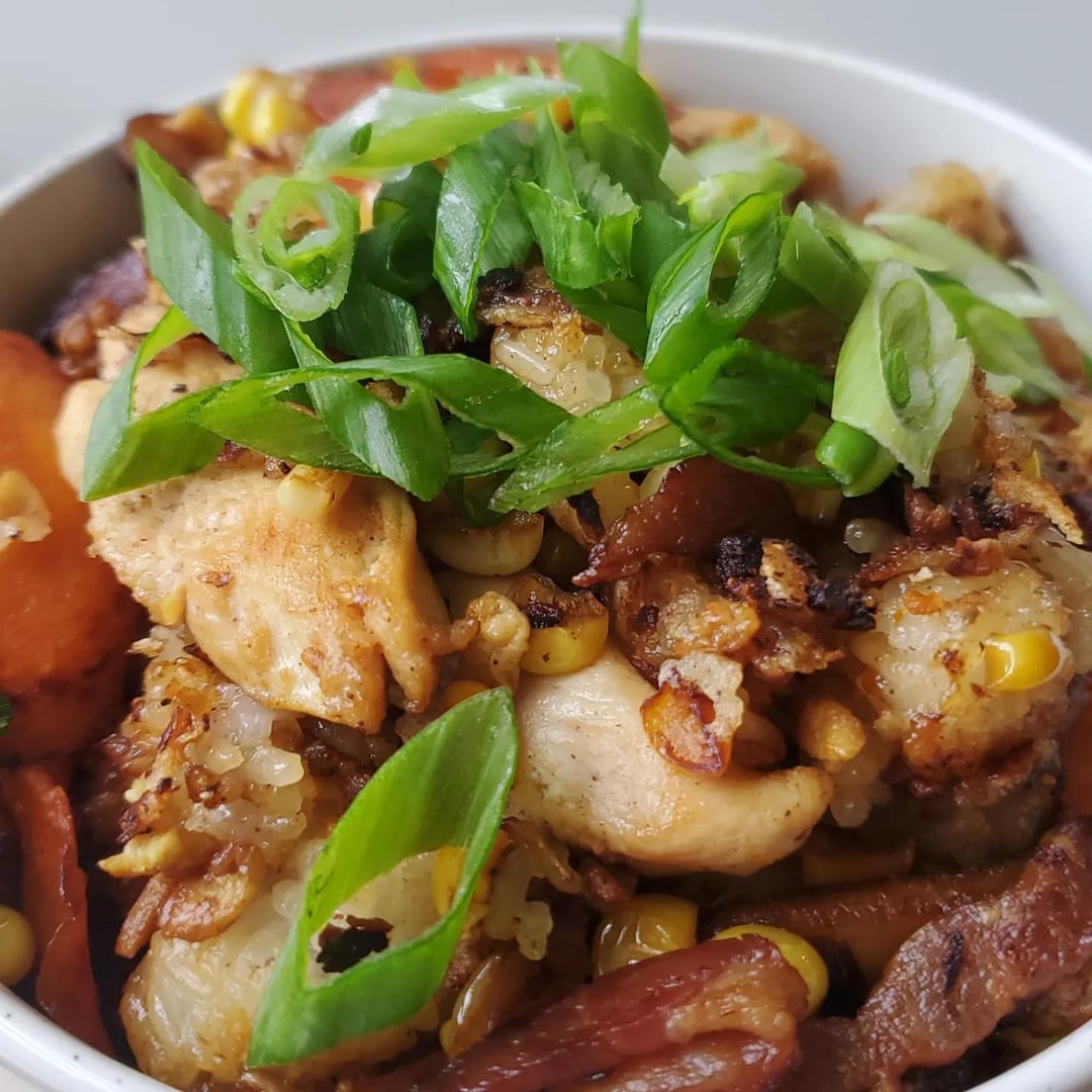 [Homemade] Chicken and bacon fried rice Dining and Cooking