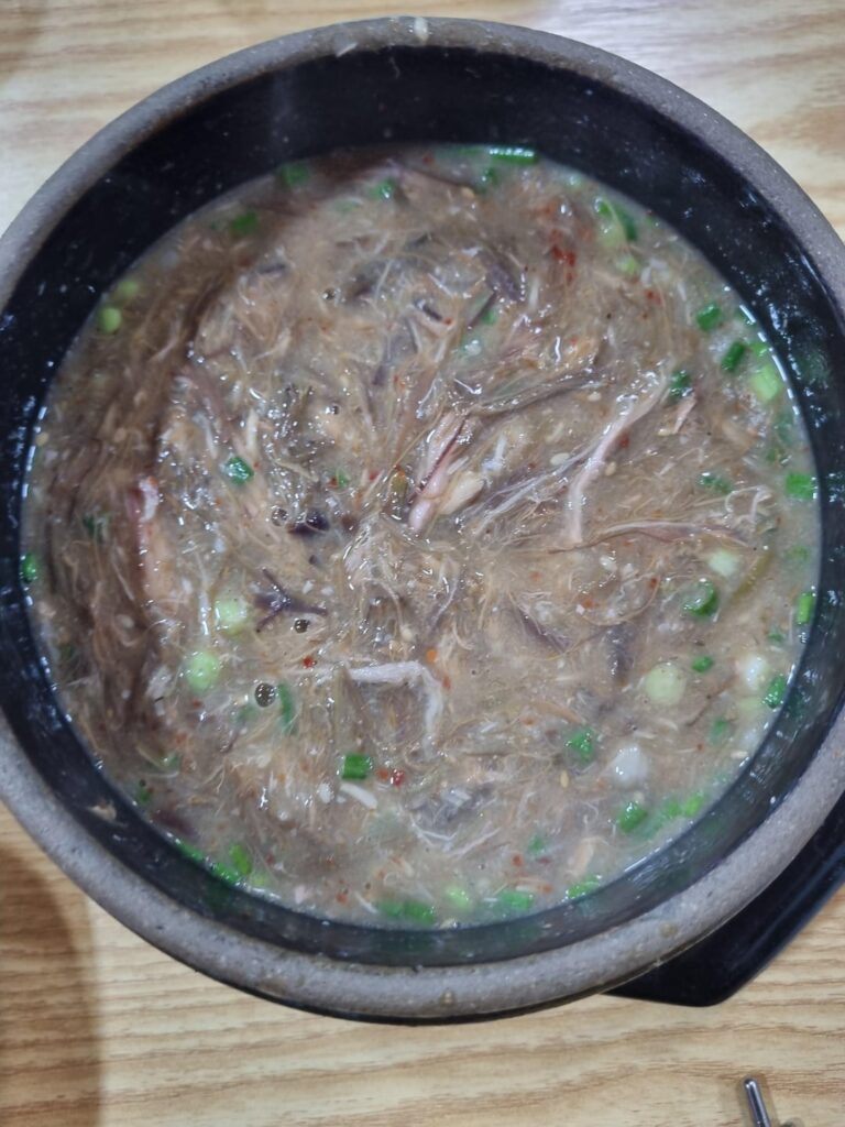 고사리육개장( gosari yukgaejang ) & 녹두빈대떡( nokdu bindaetteok ) in Jeju