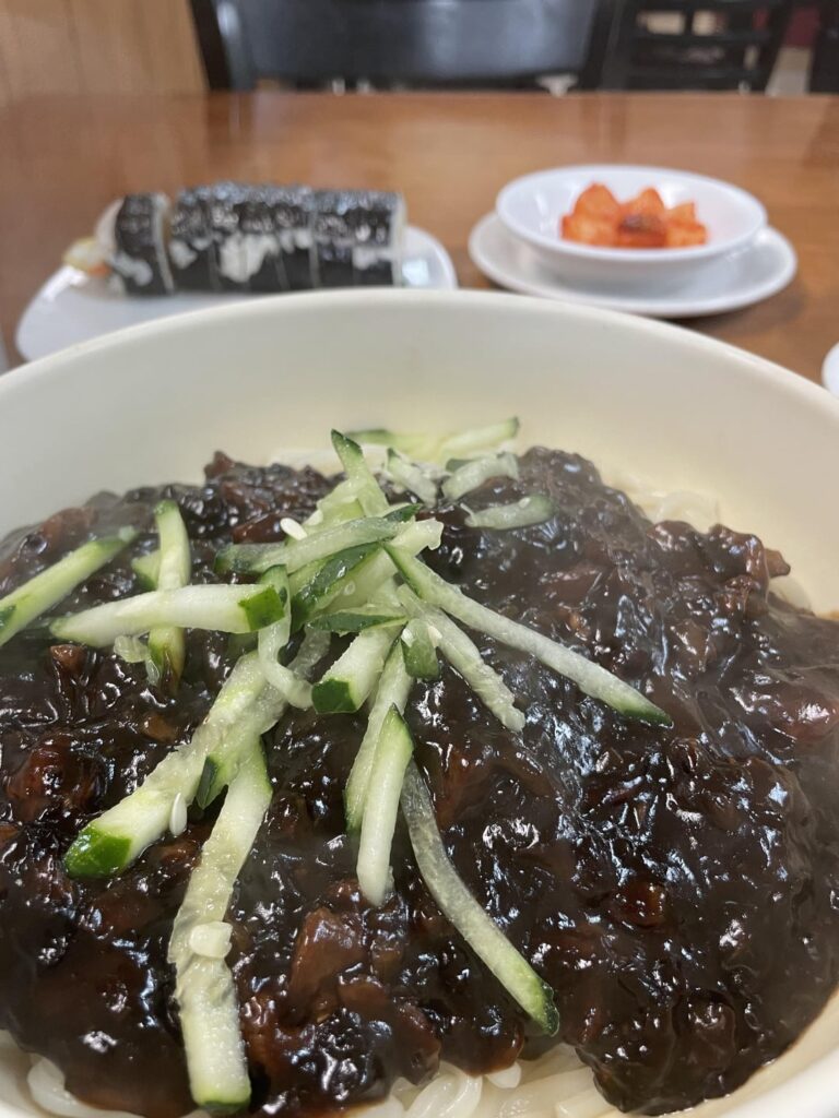 Had to feed my craving 🤤♥️🥢