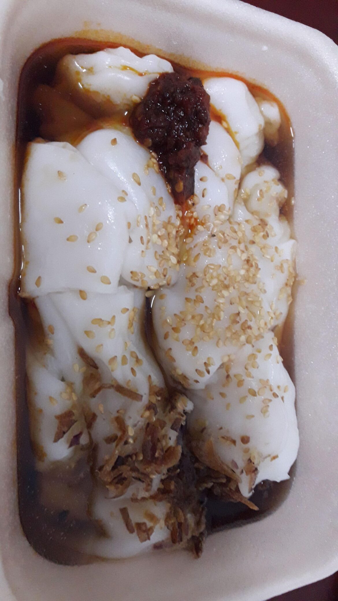 Prawn chee cheong fun (steamed rice noodles rolls) from the same hawker I've visited for over 2 decades!