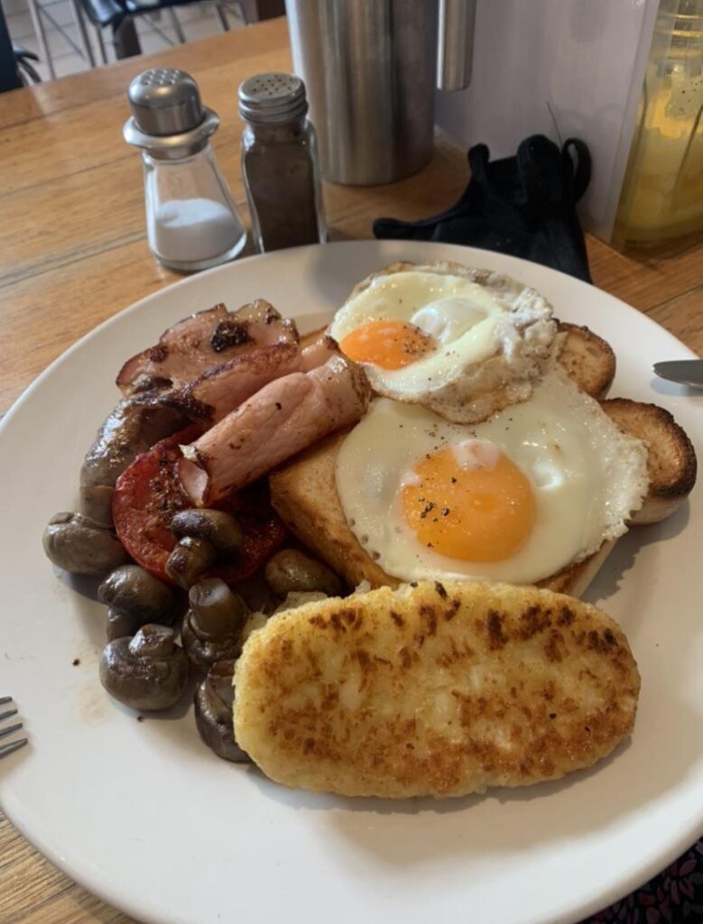 This was amazing ! How would everyone order their eggs? I’m typically sunny side up :)