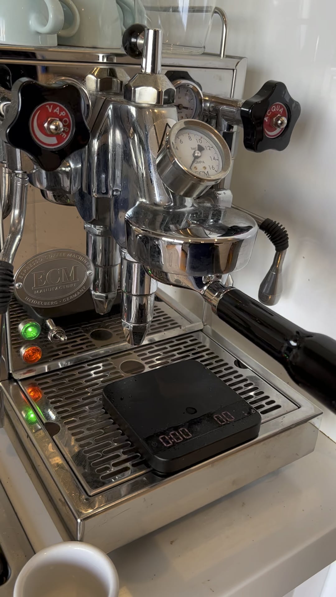 ECM Mechanika Slim V with Flow Control Mod Dining and Cooking