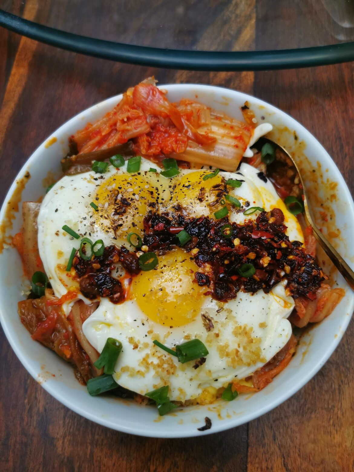 Chaotic 4 AM kimchi fried rice and a ton of eggs kind of energy