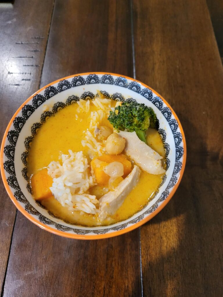Chicken + veggie Thai curry soup