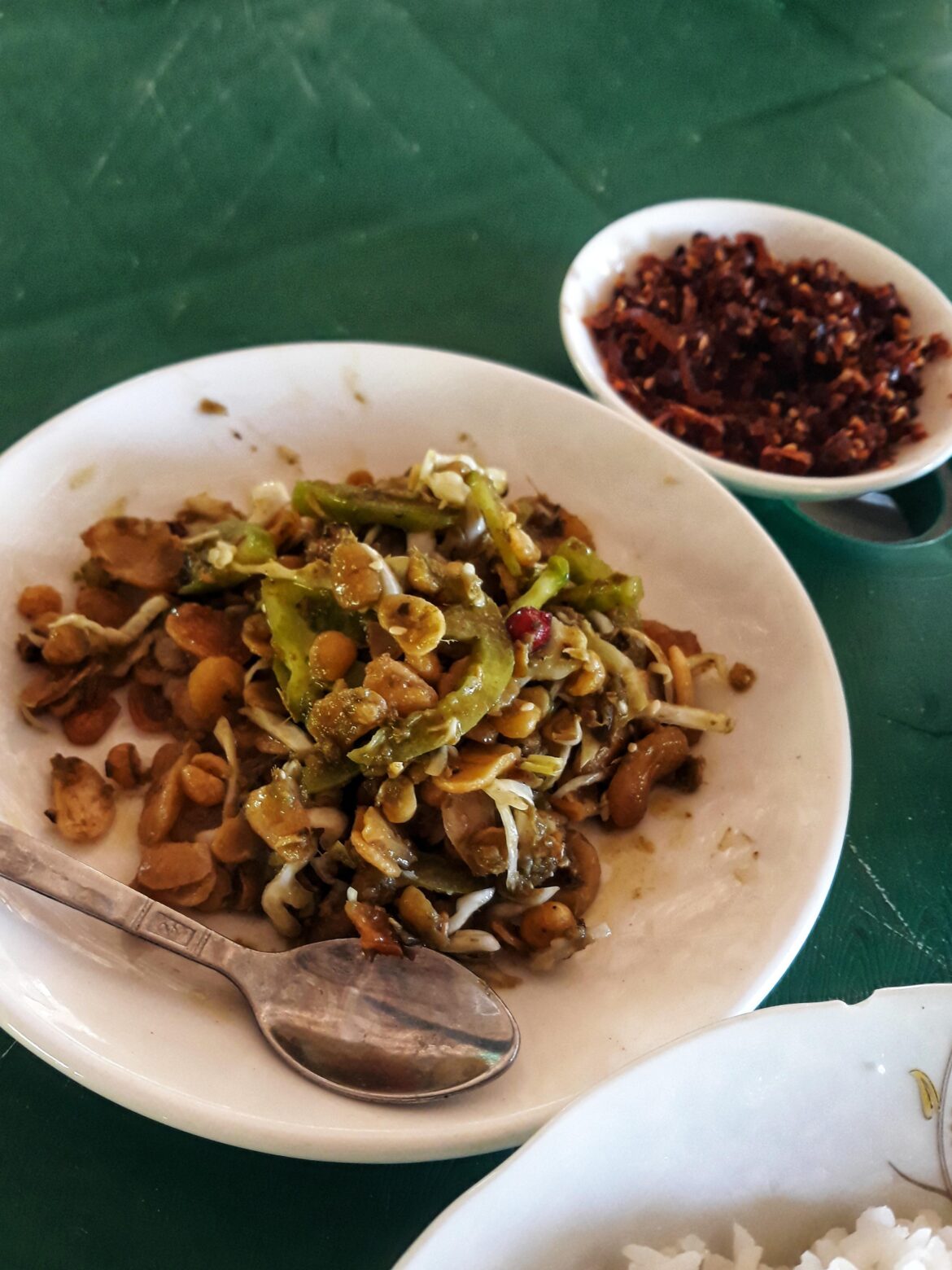 Tea leaf salad (Myanmar)