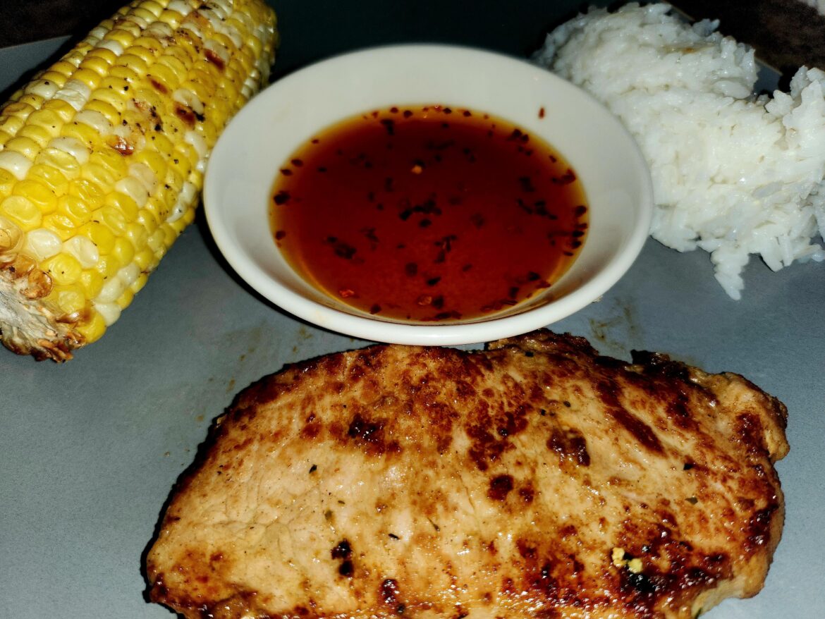 Thit Heo Nuong Xa (Vietnamese Grilled Lemongrass Pork Chops) with Corn and Jasmine Rice!