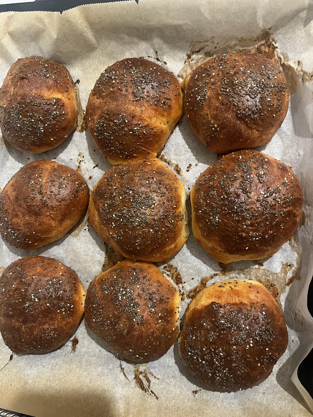 Protein burger buns 195 kcal each and 12g of protein (recipe in the comments!) Dining and