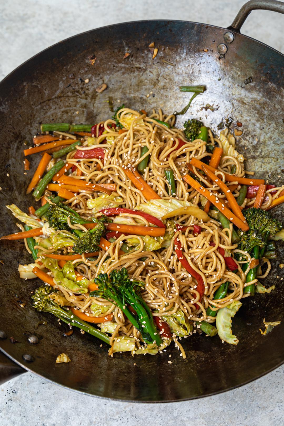 Vegan Chow Mein Dining and Cooking