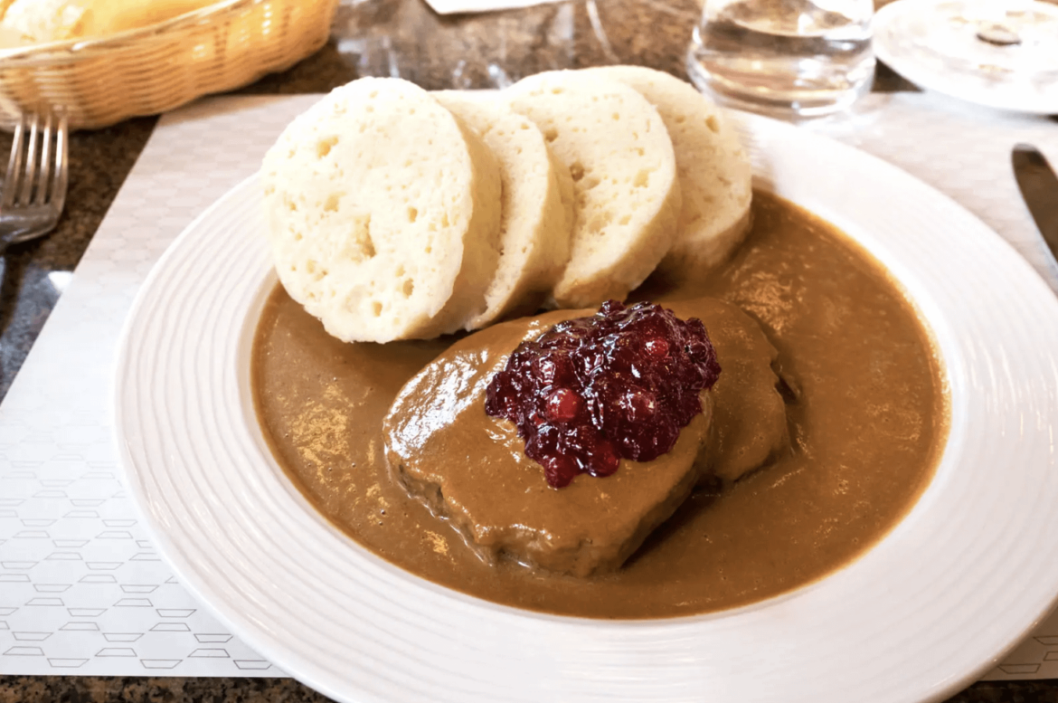 Where can I find Svíčková that looks like the plate in this picture in LA?