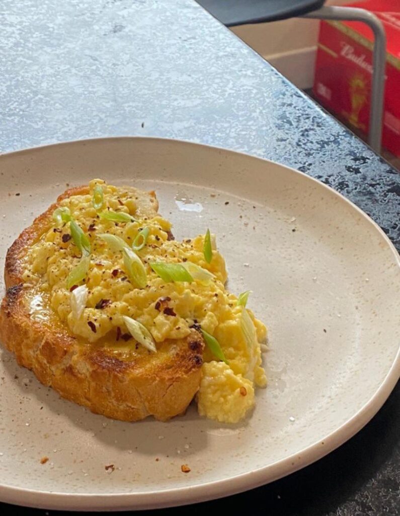 simple scrambled egg on tiger bread