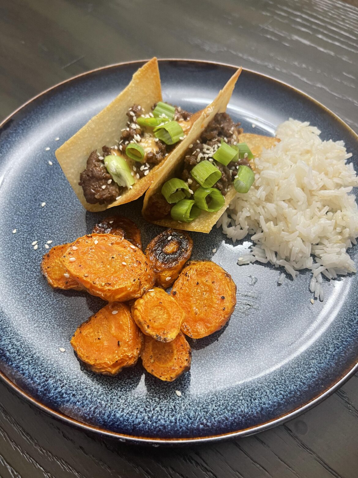 Bulgogi Meatballs but make it bulgogi wonton tacos!