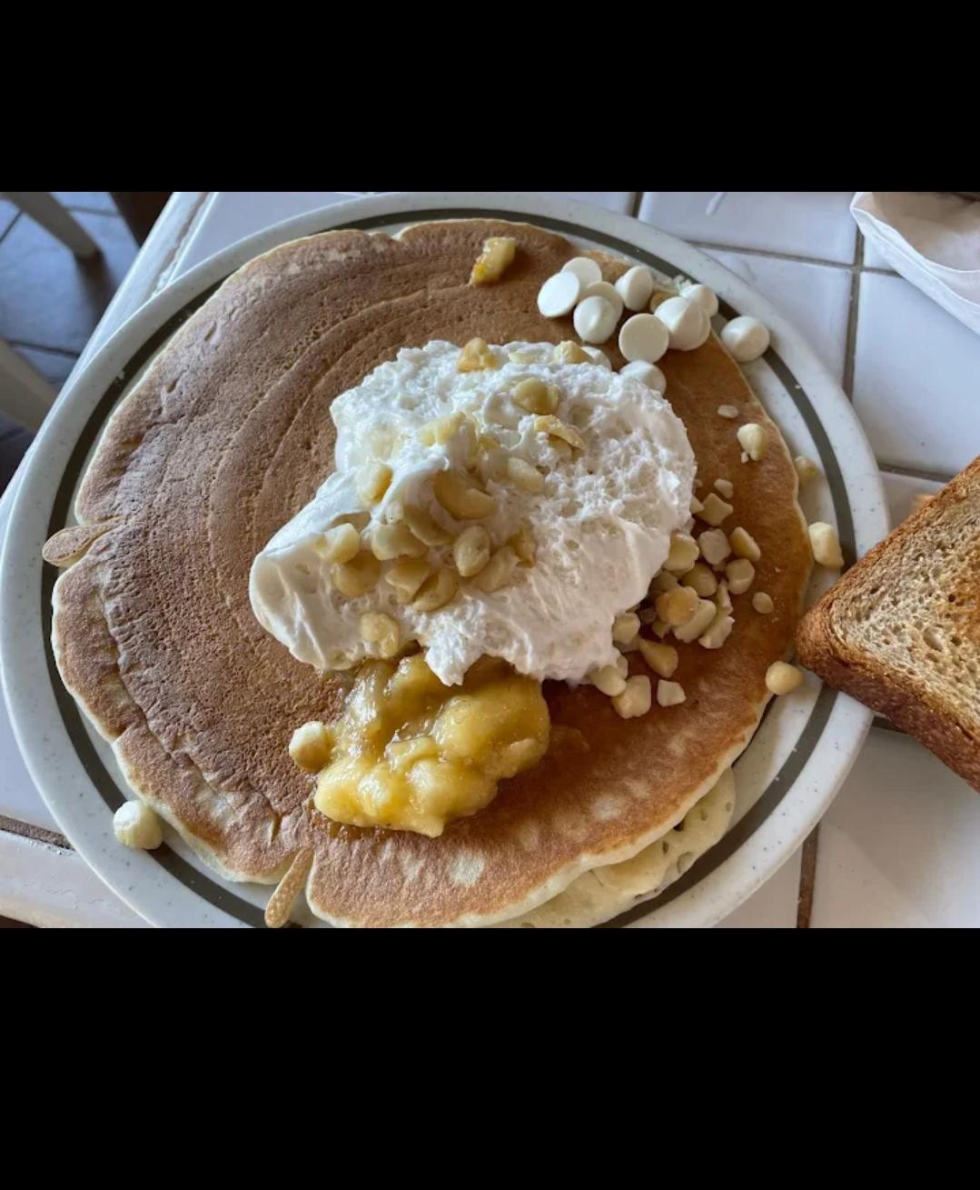 Maui Macadamia Nut Pancakes Dining and Cooking