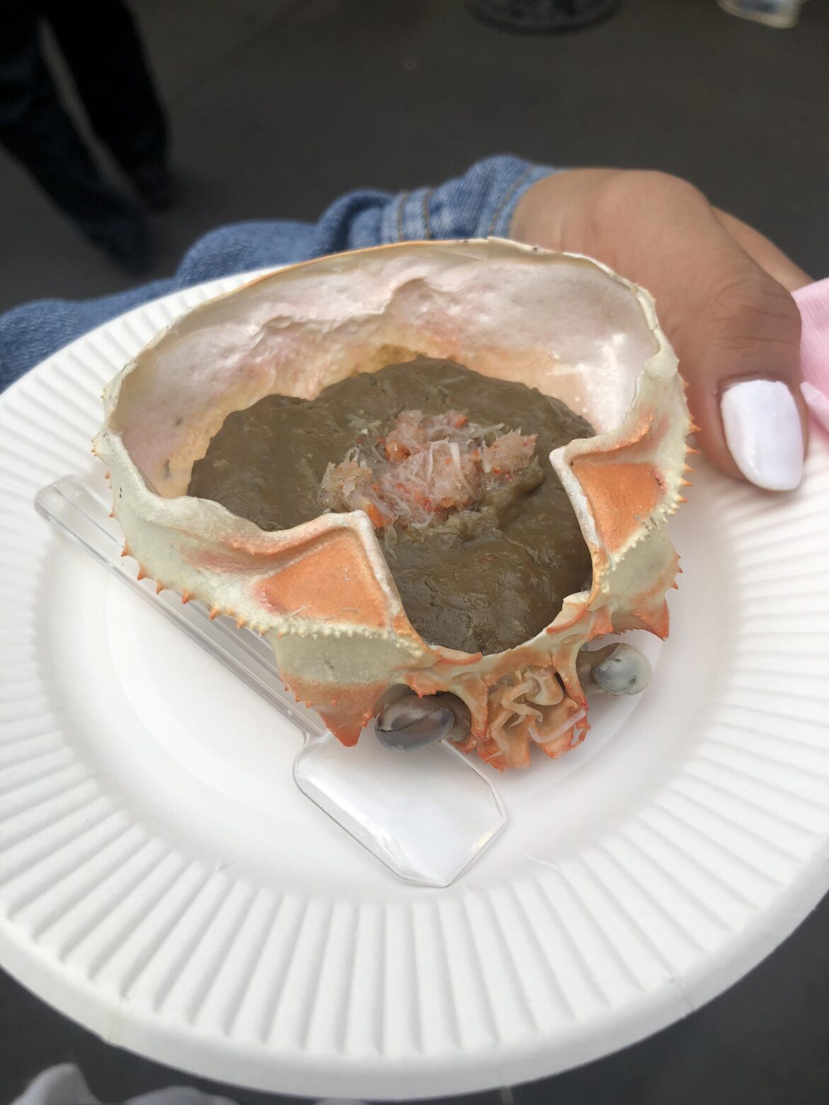 Crab brains at Tsukiji Fish market (Tokyo, Japan)