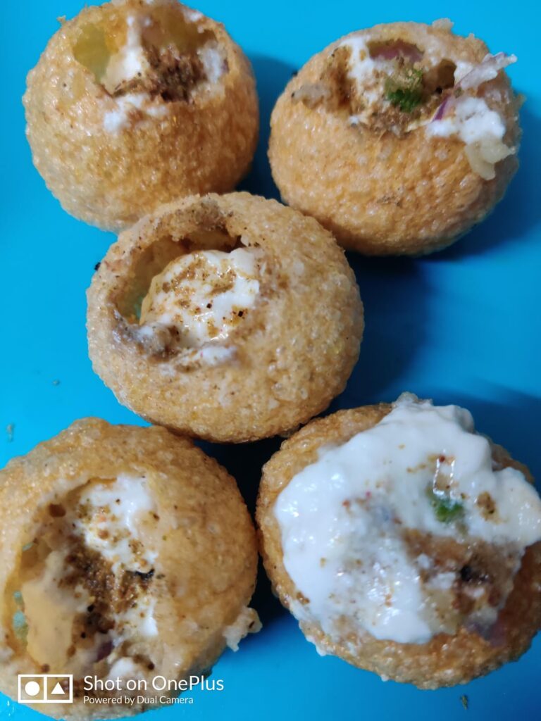 Delicious Indian Street food - Dahi Phuchka /Pani Puri