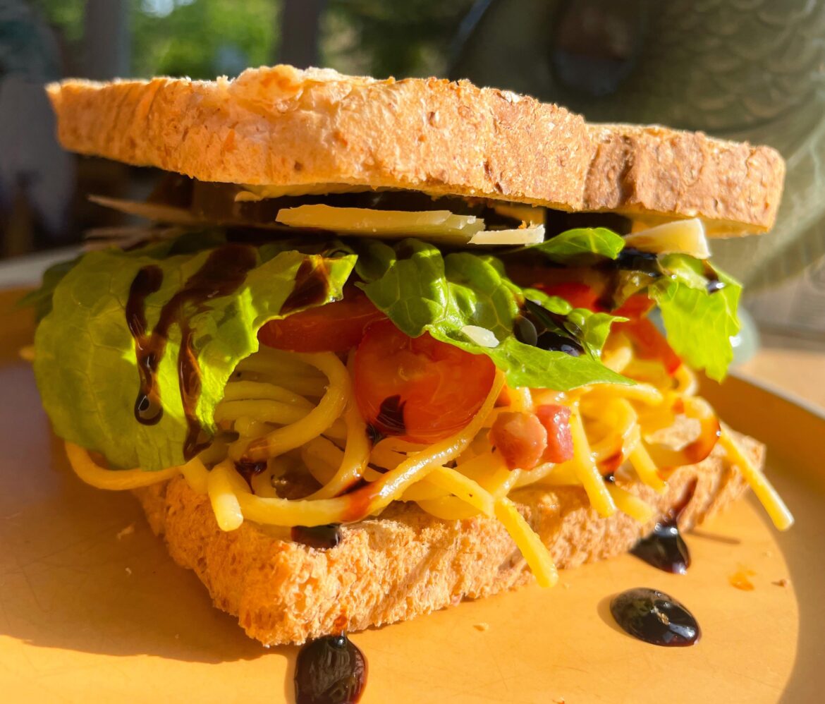 Spaghetti Carbonara leftover Sandwich