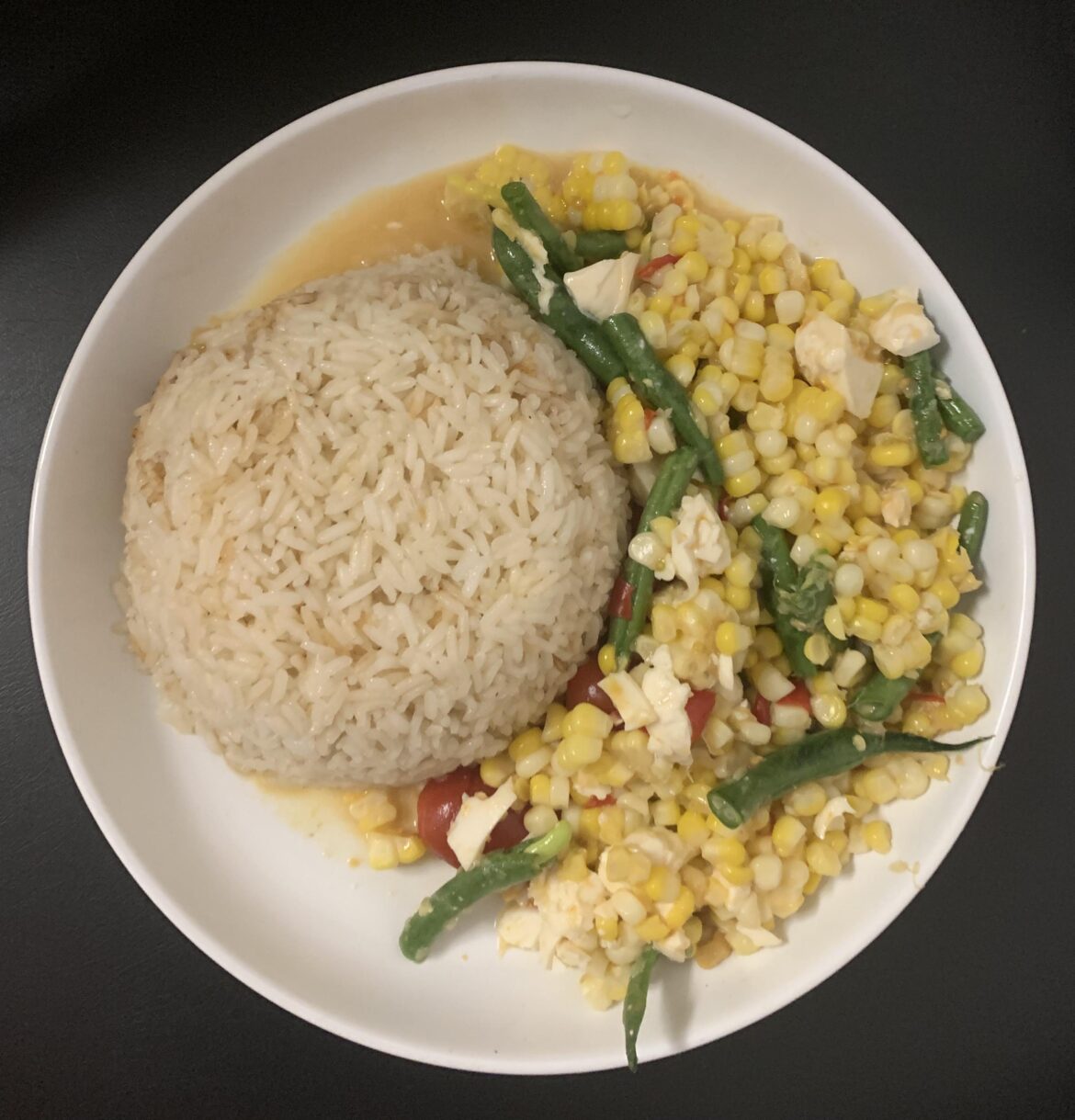 Tam Khao Pod Kai Kem (Thai Corn Salad With Salted Duck Egg)