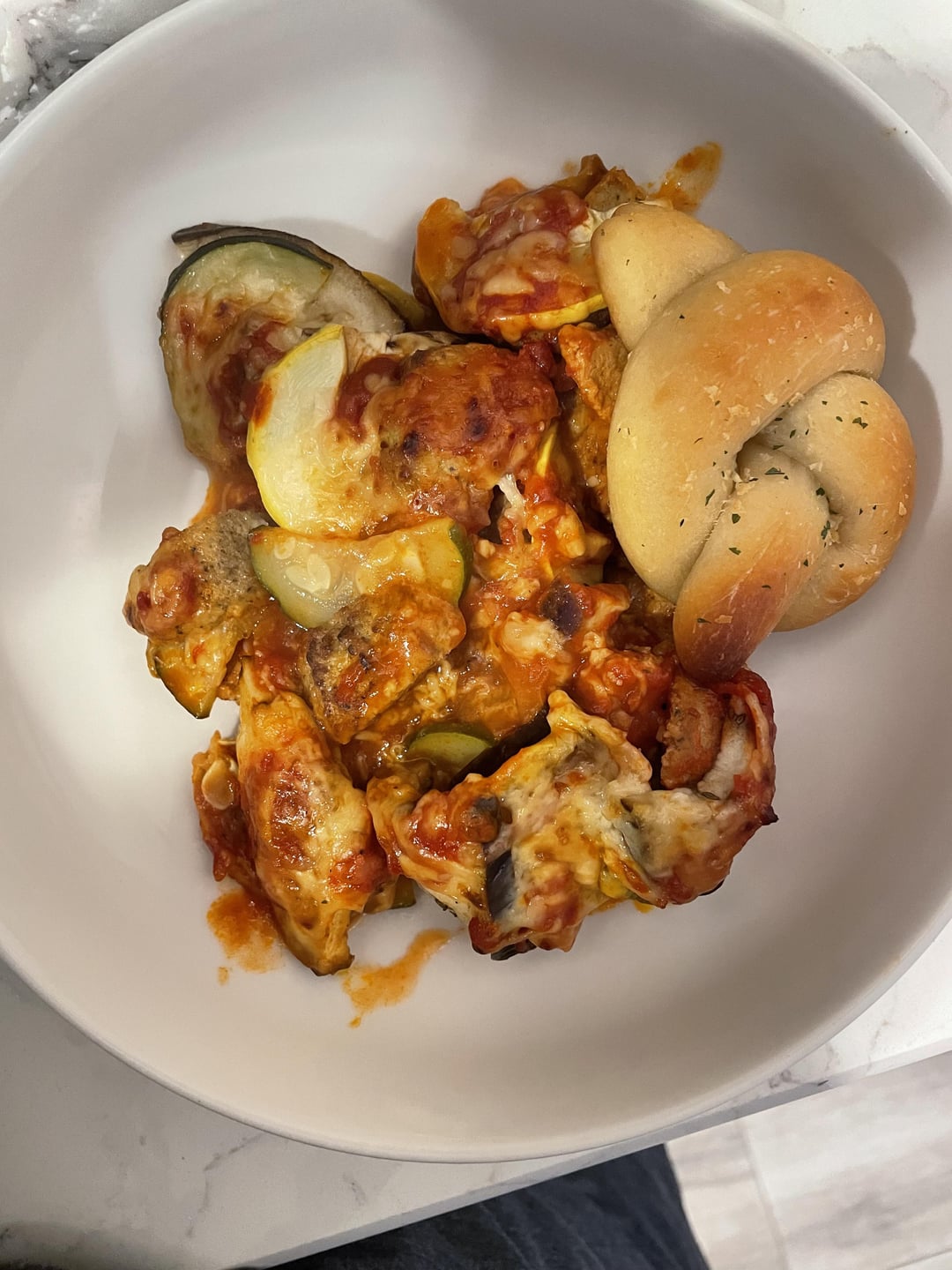 Turkey Meatball and Veggie Bake with Garlic Knot 531 Calories
