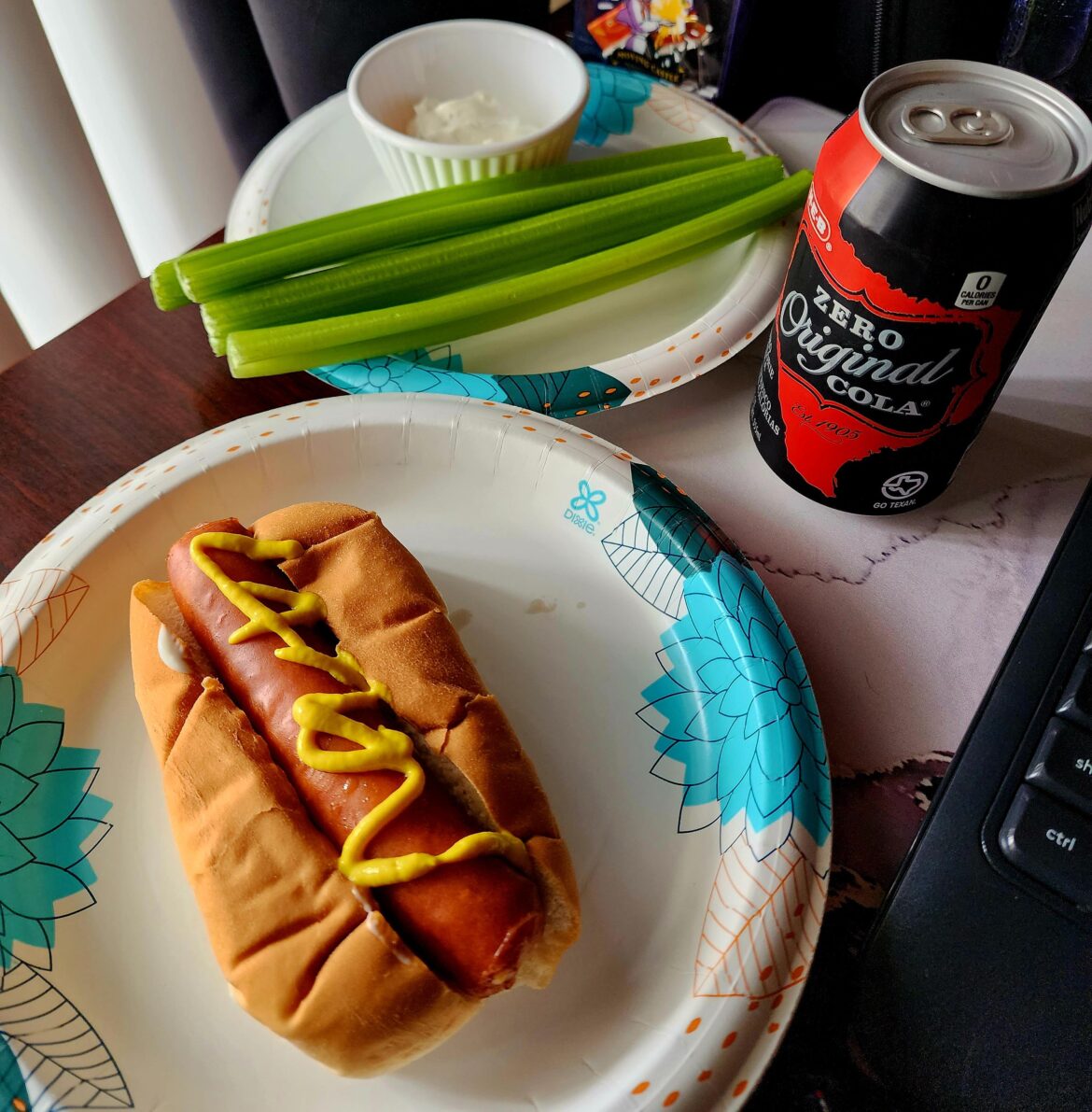 Do you guys remember that scene in Constantine where Papa Midnite was like "THE BALANCE". I literally think of him every time I add veggies to junk food. 423 calories