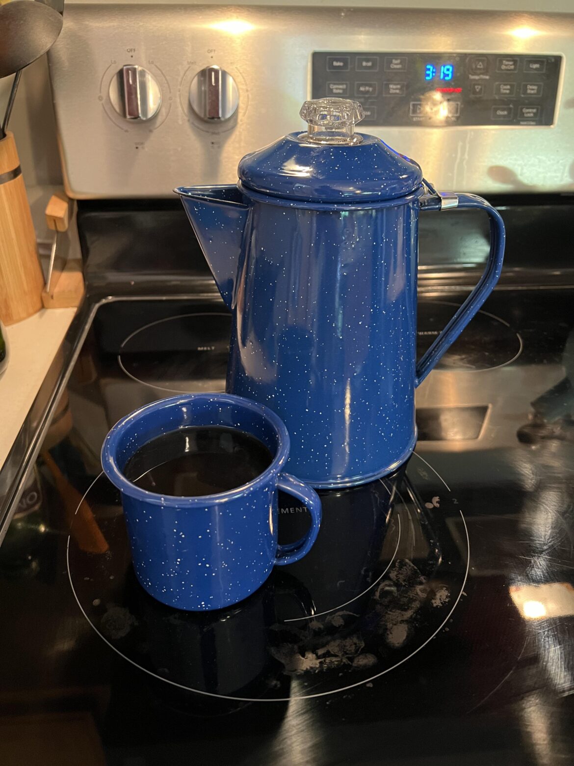 Finally got the blue enamel percolator I’ve been wanting for years