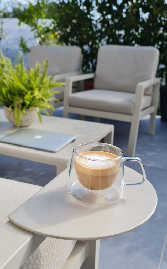 Why every coffee pic looks better at the pool?