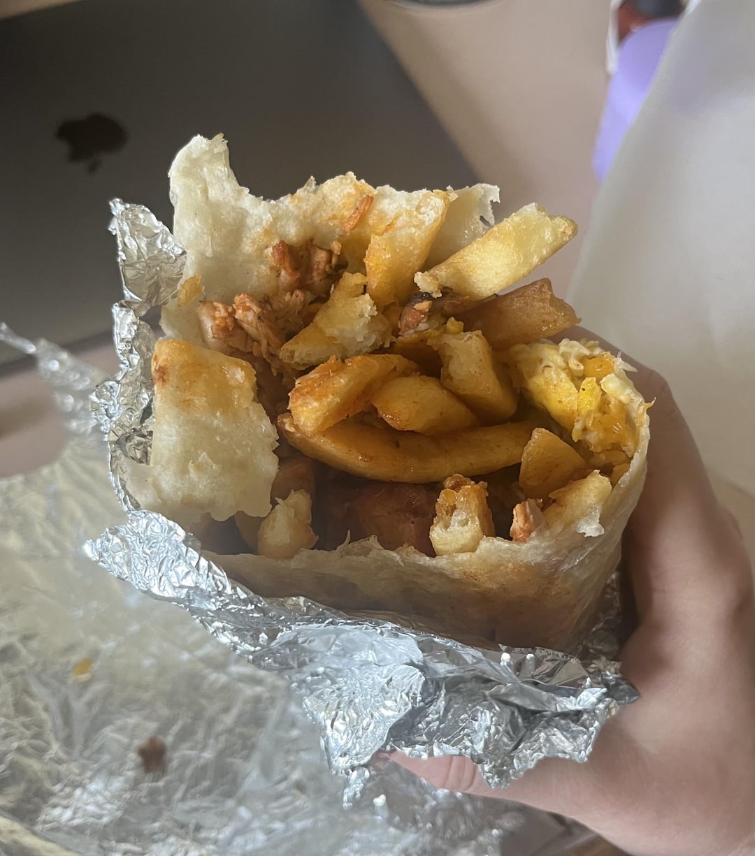 calorie estimate for breakfast burrito Dining and Cooking