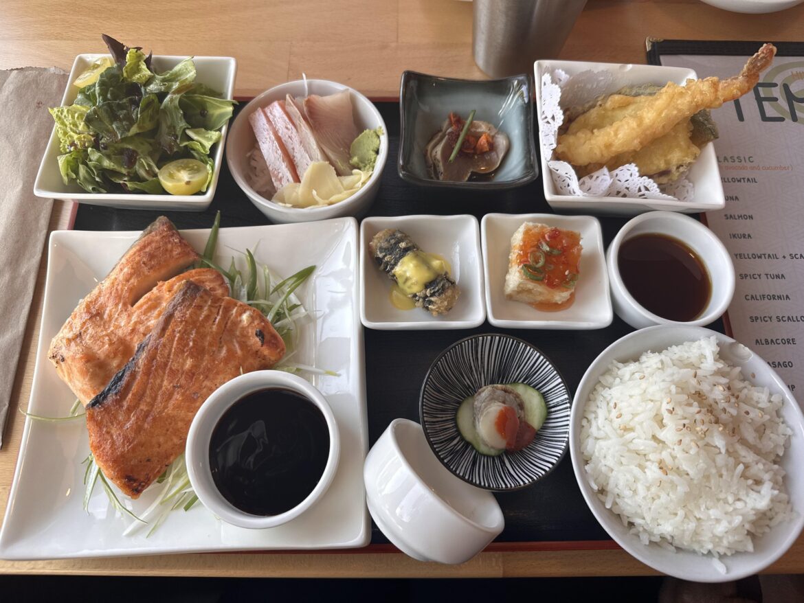 Salmon bento box from Hiyori in Cypress. Was craving a bento box for Mother’s Day, and it did not disappoint!